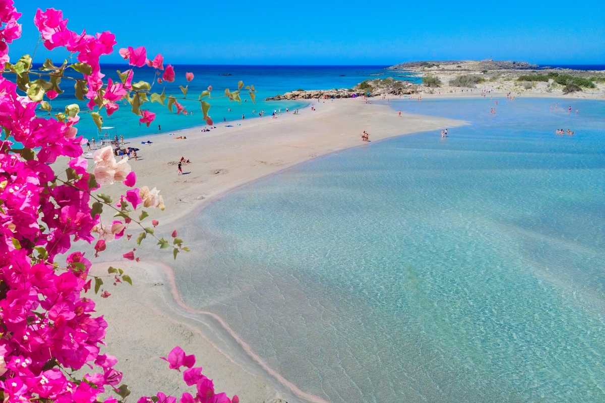 Elafonissi, la plage rose de Crète : la guider comme un habitué plutôt que la subir